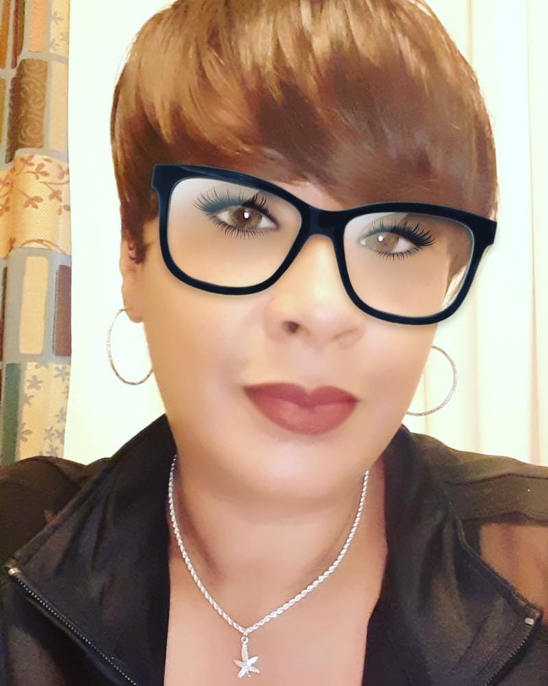 Customer photo review of Sensationnel Bump Collection Human Hair Wig FAB FRINGE