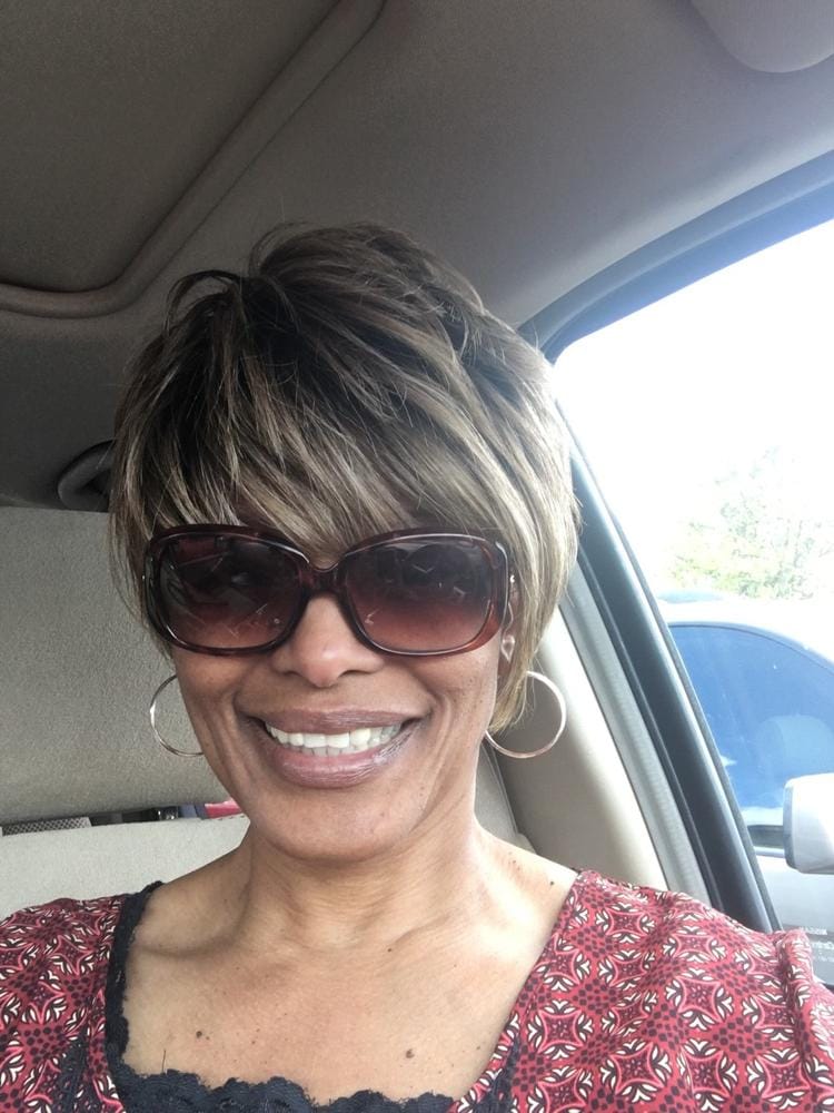 Customer photo review of Vanessa Wig HOBY