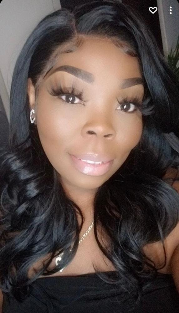 Customer photo review of Outre Synthetic Melted Hairline Deluxe Wide HD Lace Front Wig - ARLISSA