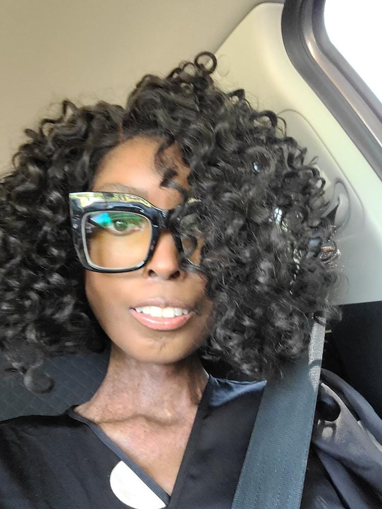 Customer photo review of Sensationnel Butta Lace Synthetic Hair HD Lace Wig - BUTTA UNIT 4
