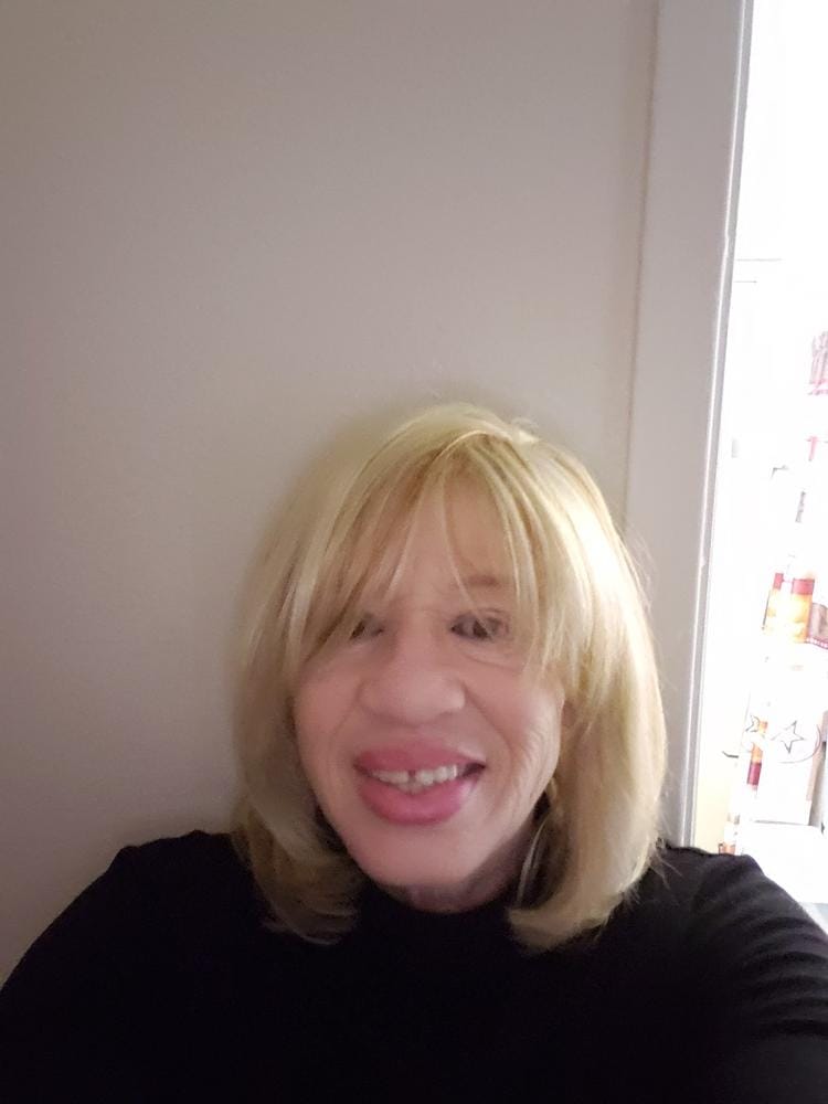 Customer photo review of Freetress Equal Drawstring Fullcap Half Wig - JUICY GIRL