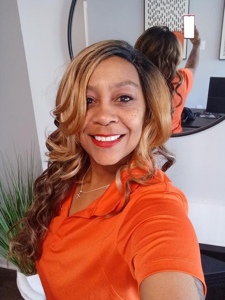 Customer photo review of Freetress Equal Brazilian Natural Synthetic Lace Front Invisible L Part Wig DANITY