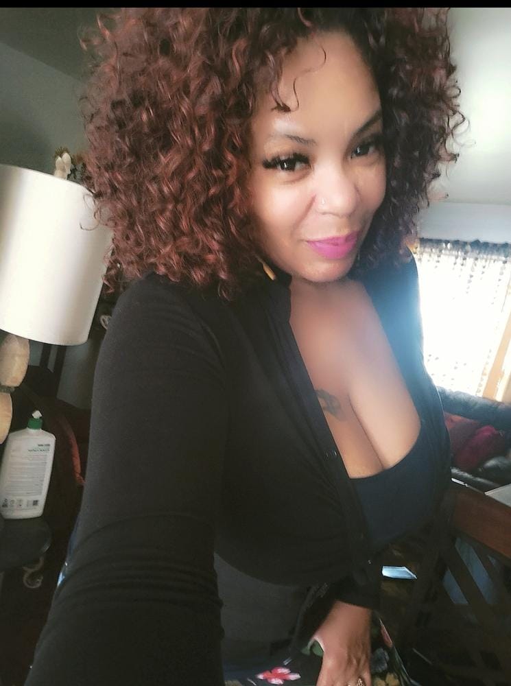 Customer photo review of Outre Premium Synthetic CONVERTI-CAP - TROPICAL TENDRILS