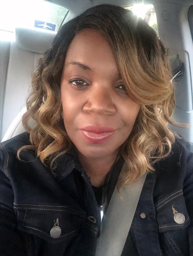 Customer photo review of Freetress Equal Invisible L Part Synthetic Hair Wig - CHASTY