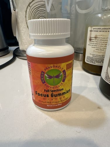 Customer photo review of Orange Focus CBD Gummies
