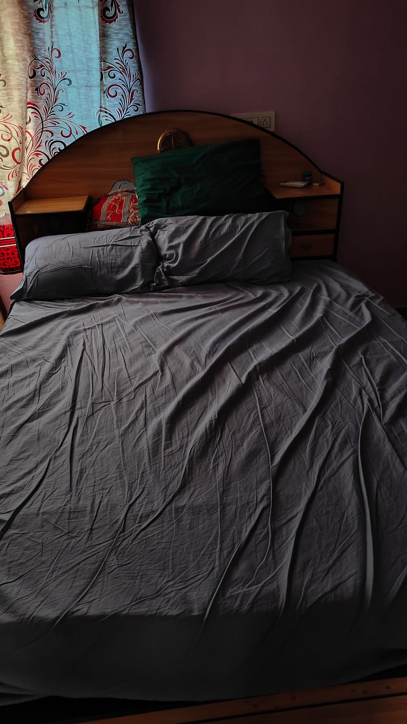 Customer photo review of Flo Super Soft Bedsheet