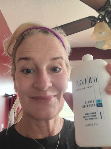 Customer photo review of Nu-Derm Gentle Cleanser - 6.7 fl. Oz.