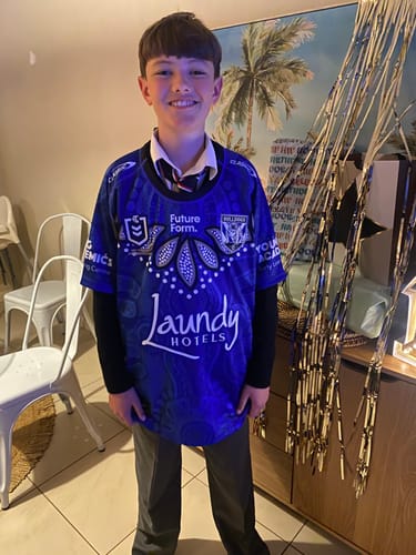 Customer photo review of 2024 Canterbury Bankstown Bulldogs Indigenous Jersey