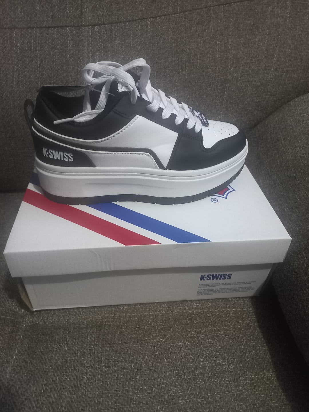 Customer photo review of Tenis Nindu Women