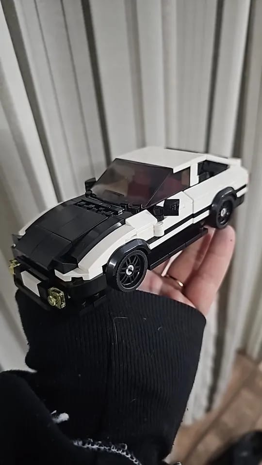 Customer photo review of Toyota AE86 | Initial D Edition