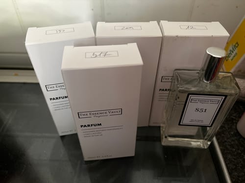 Customer photo review of 100ml x3 Perfume Set