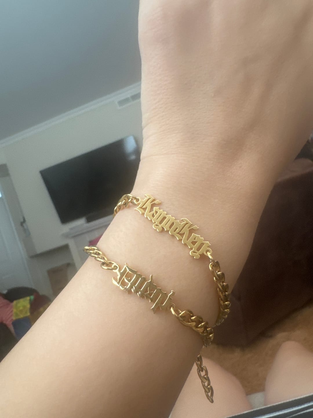 Customer photo review of Gothic Name Bracelet w/ Cuban Chain