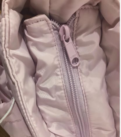Customer photo review of Naama - תיק כתף עם תא למחשב