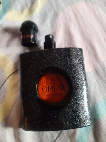 Customer photo review of Yves Saint Laurent Black Opium 90ml