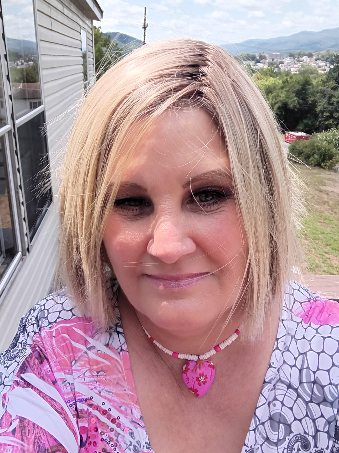 Customer photo review of MEMORY MAKER - Buttermilk Blonde