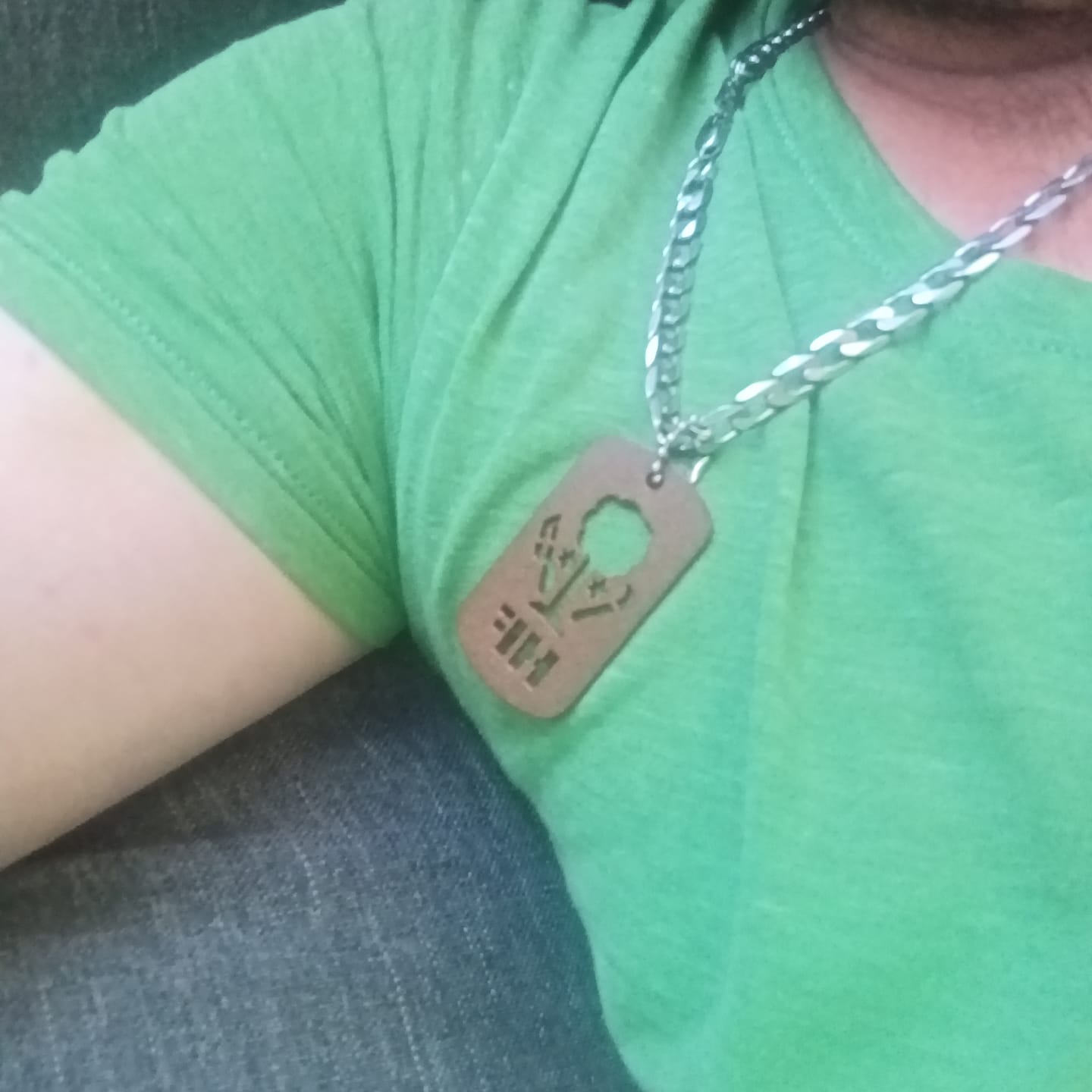 Customer photo review of Gärtner - Personalisierbare Laser-Halskette für Männer