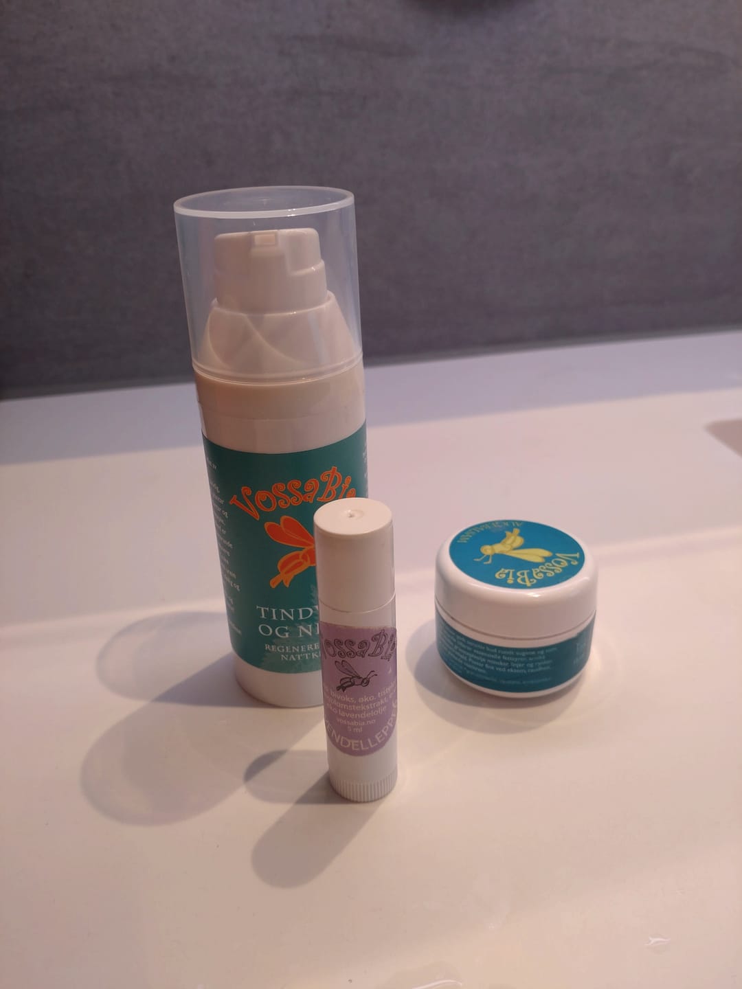 Reseña fotográfica de un cliente sobre el producto RENATE'S DAILY BOTANICAL FACIAL CARE