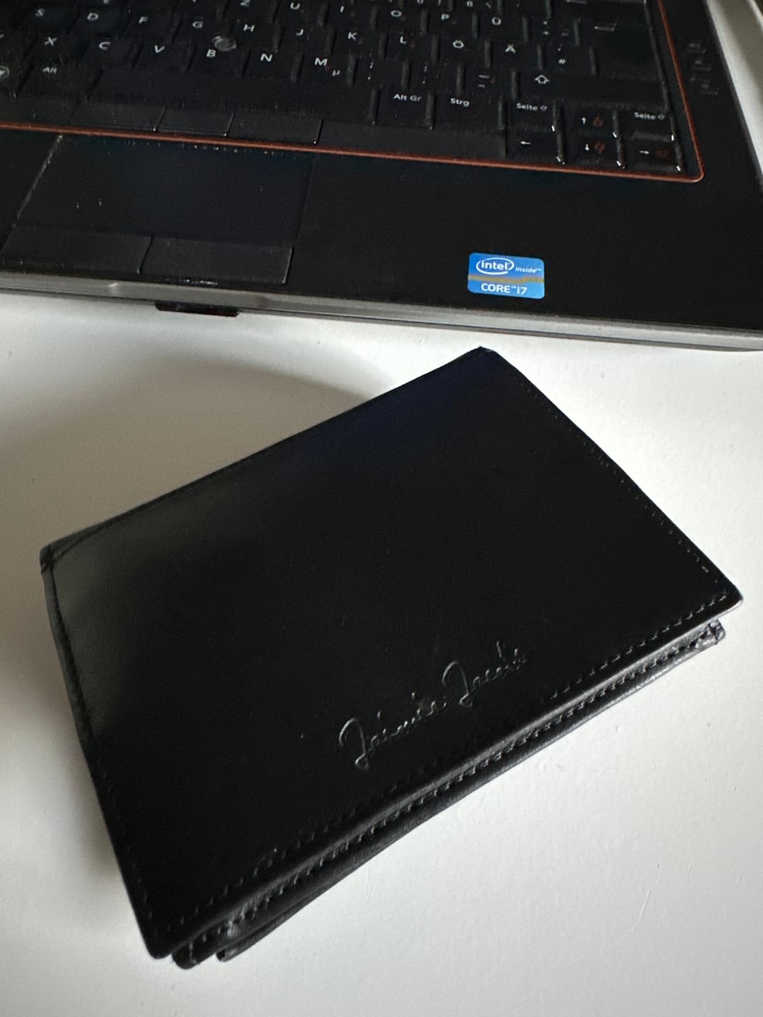 Customer photo review of Folder Boy bi-fold wallet