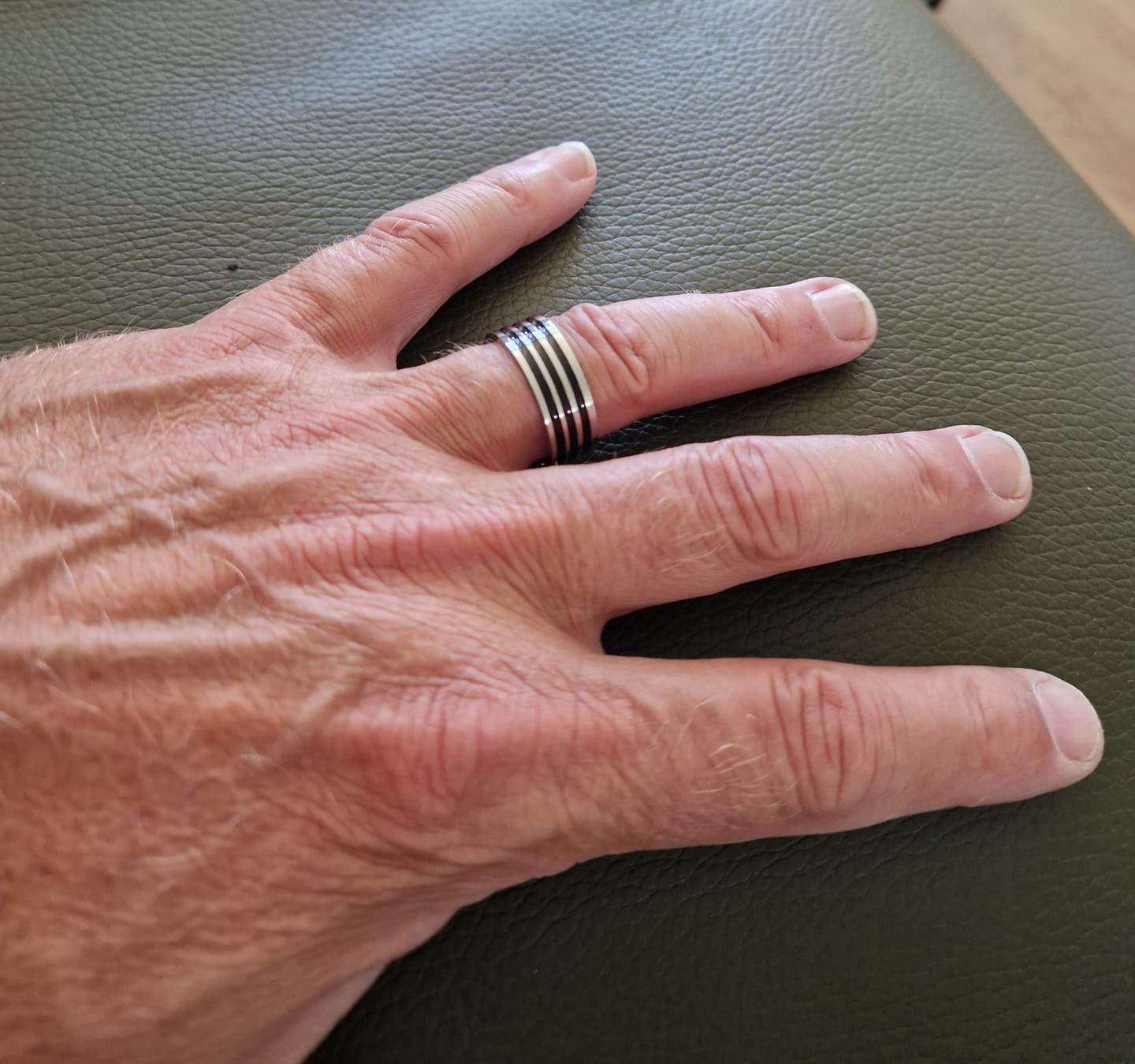 Customer photo review of LINED.