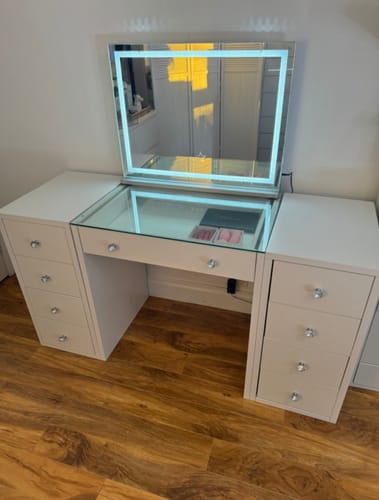 Customer photo review of Hollywood Mirror Large "Crystal"