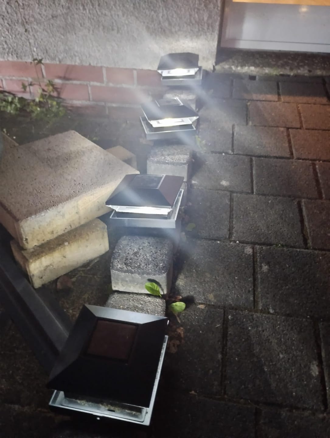 Customer photo review of 6000K/3000K Solar Deck Post Light for Patio 6/12 Pack