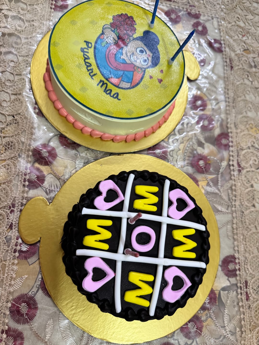 Customer photo review of Pyaari Maa Theme Cake
