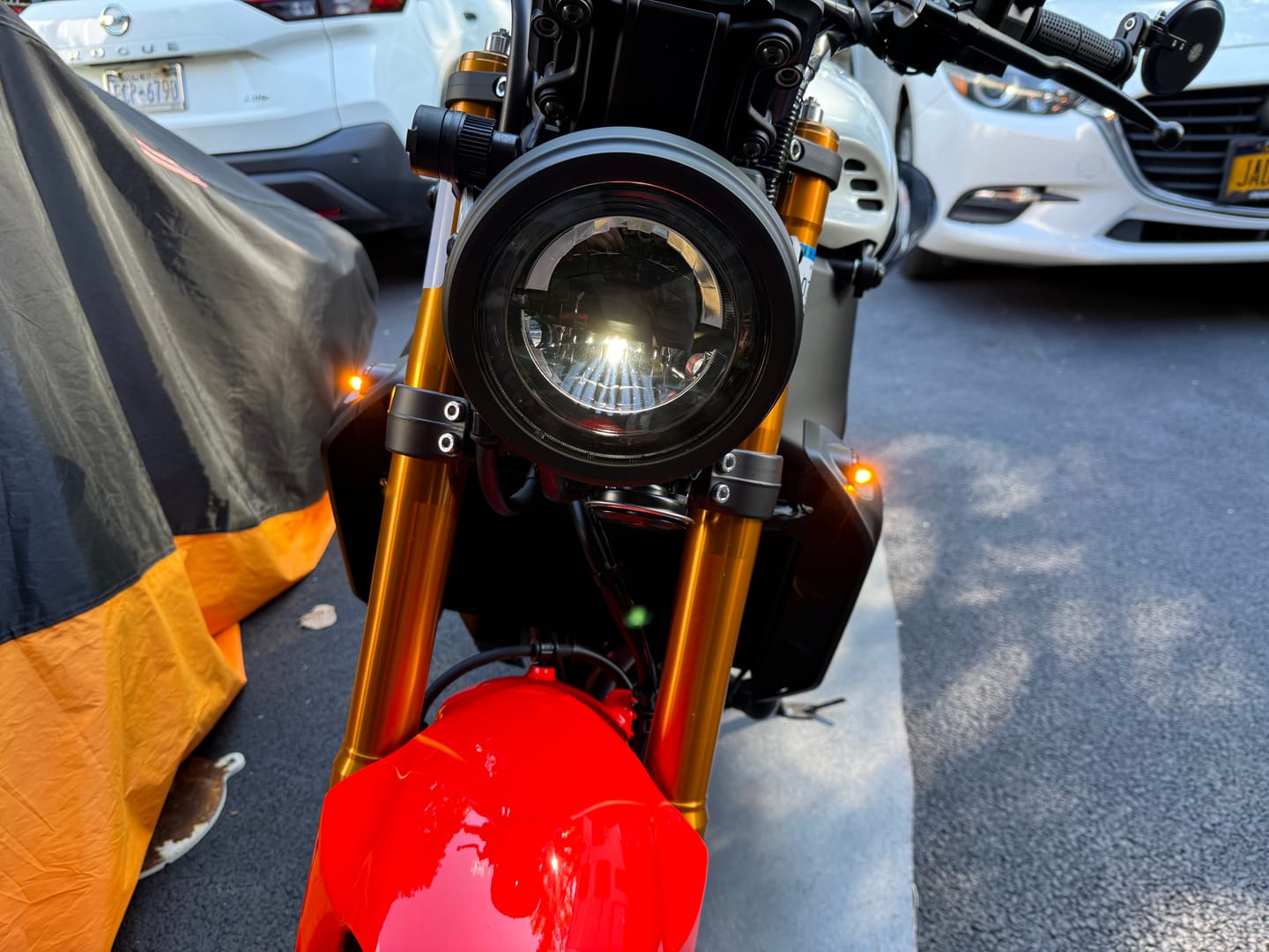 Customer photo review of Yamaha XSR900 Front Machined Turn Signal Plate Adapter Kits 2022+