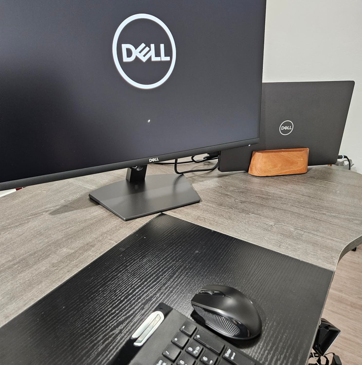Customer photo review of Laptop Stand