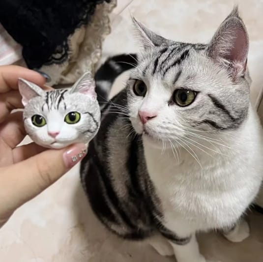 Customer photo review of Personalized Custom Pet Keychain/Magnet