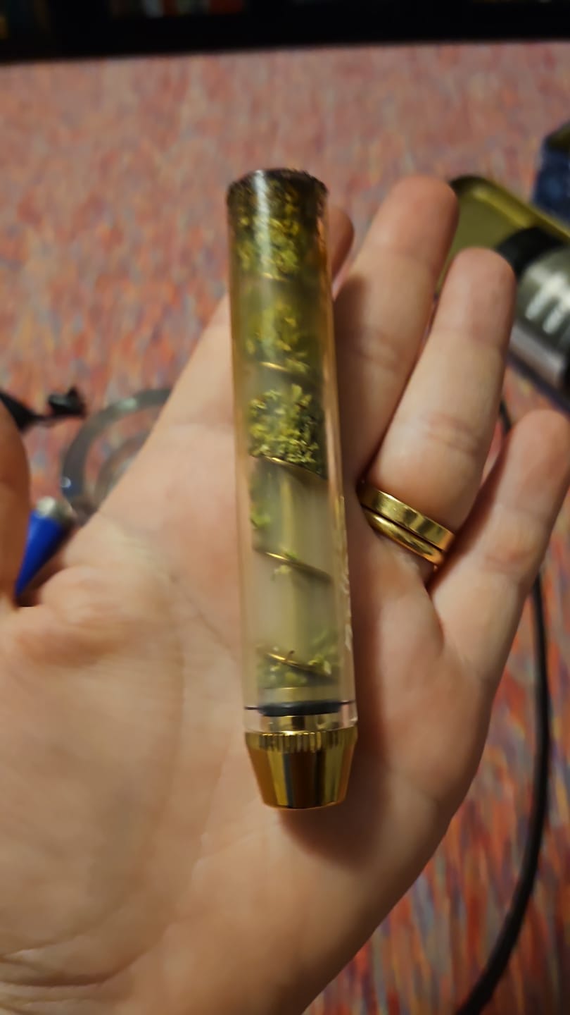 Customer photo review of Twisty Glass Blunts Original