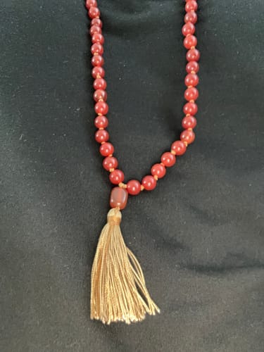 Customer photo review of Japa Mala Cornalina (8 mm)