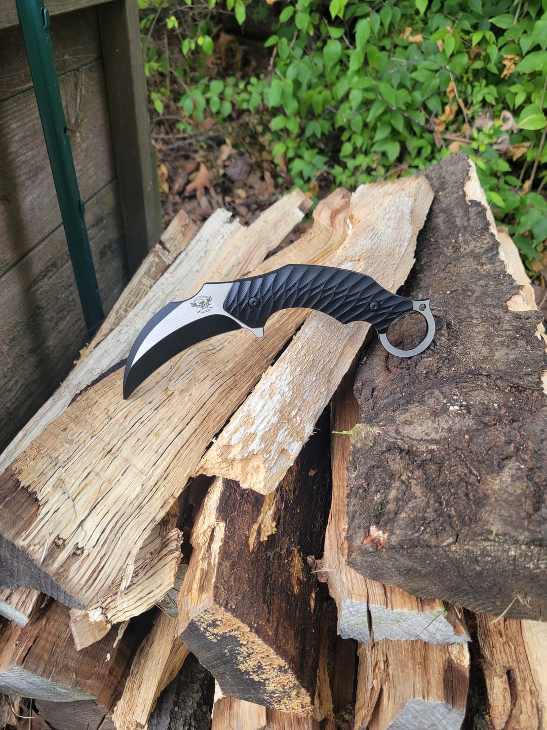 Customer photo review of Deep 6 Karambit