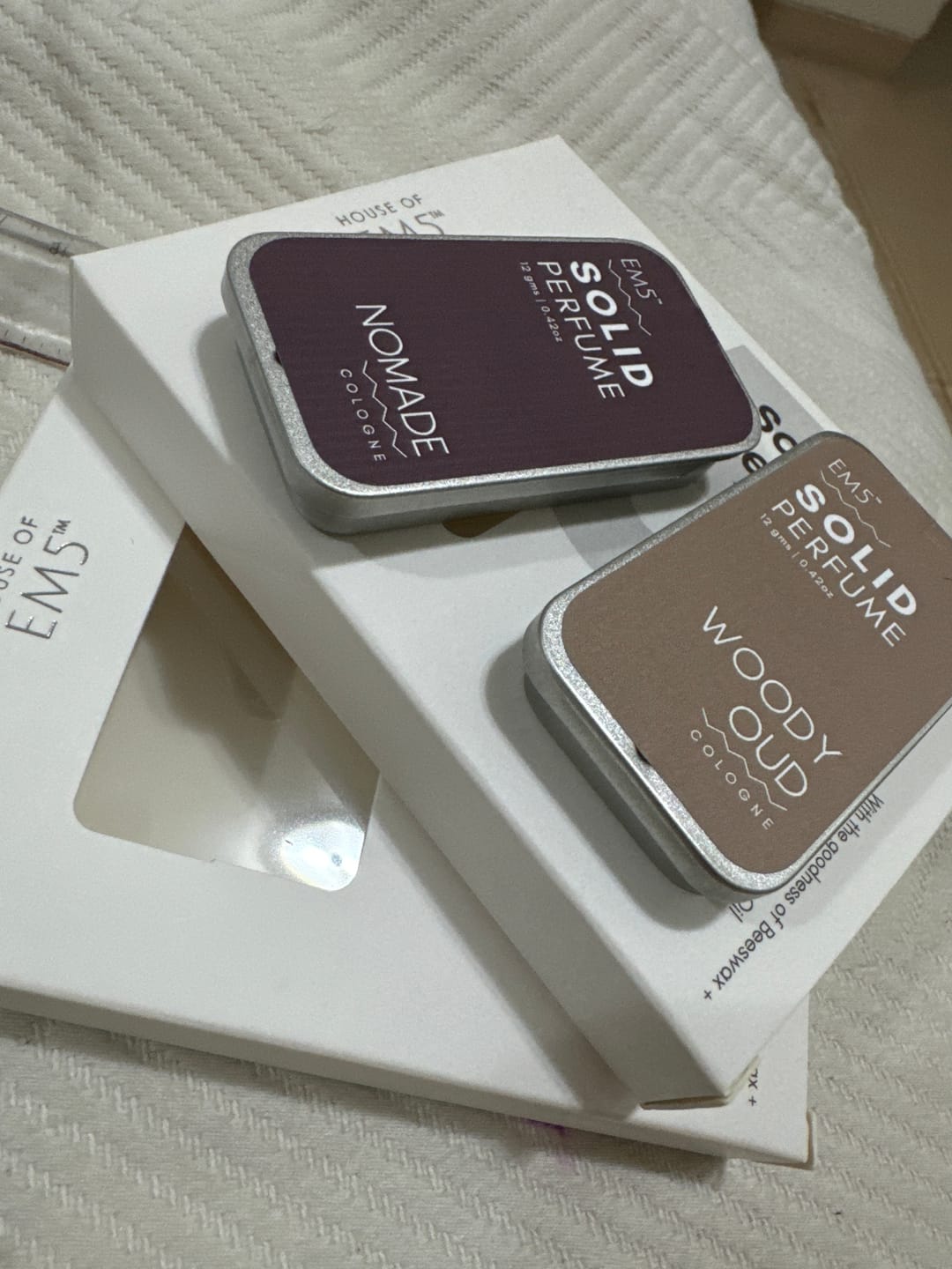 Customer photo review of EM5™ Woody Oud | Solid Perfume for Men & Women | Alcohol Free | Woody Oud Spicy | With the Goodness of Beeswax + Shea Butter
