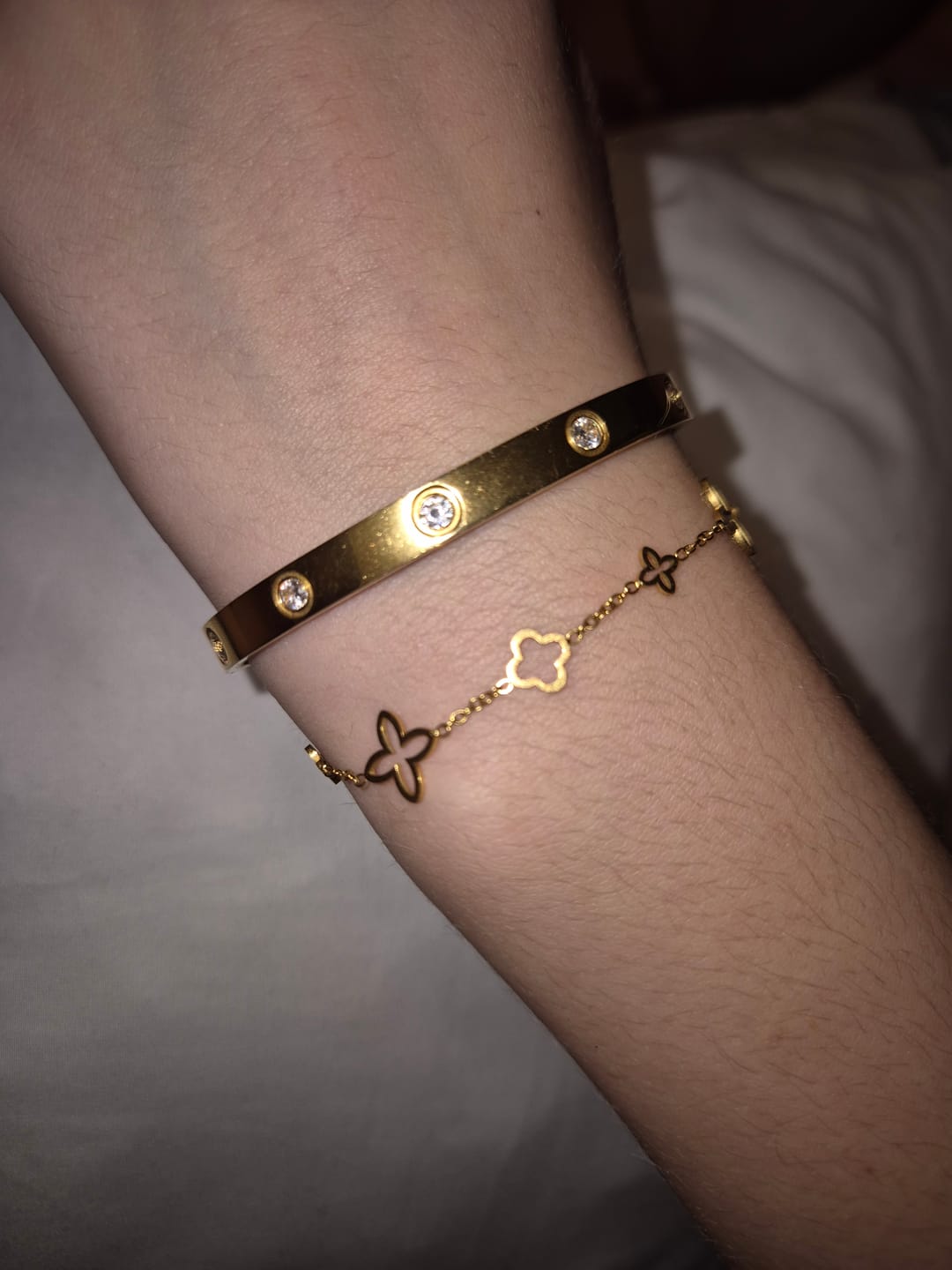 Customer photo review of Arianna Armreif | 18K vergoldet