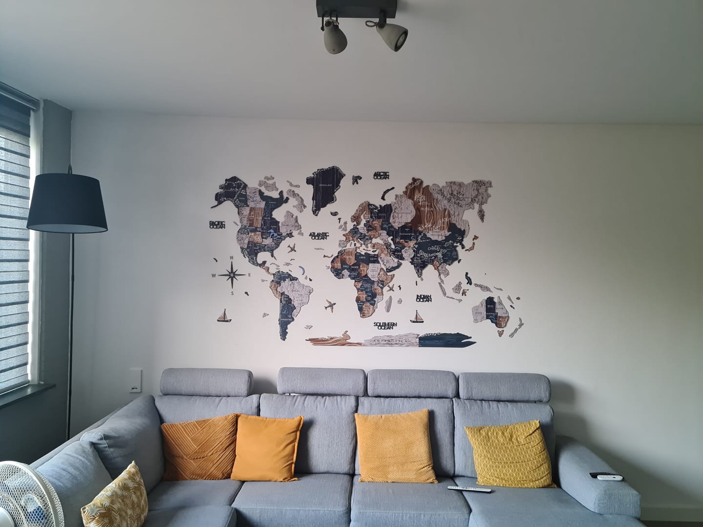 Customer photo review of 3D Wooden World Map Mystery