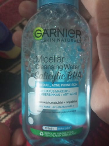 Customer photo review of Garnier Salicylic Blue Micellar Cleansing Water 125ml