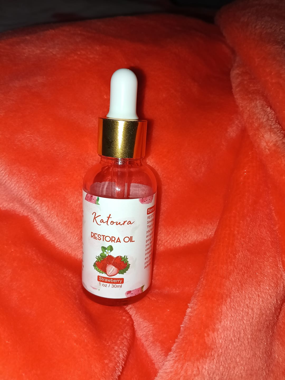 Customer photo review of Restora Oil Strawberry