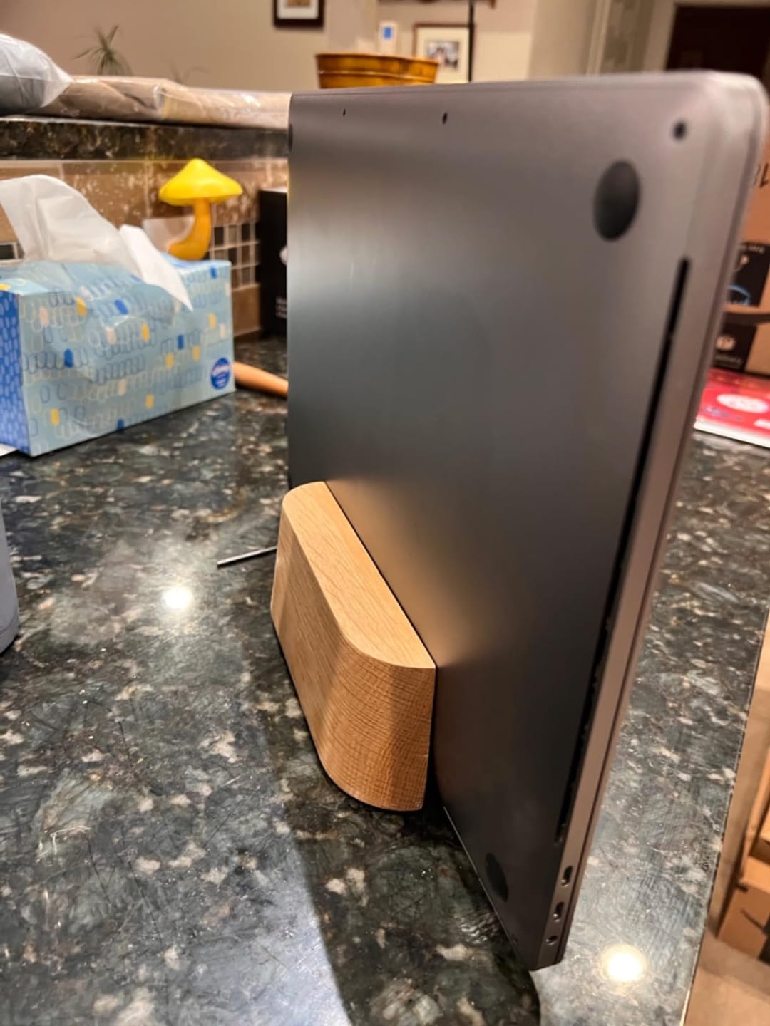 Customer photo review of Laptop Stand
