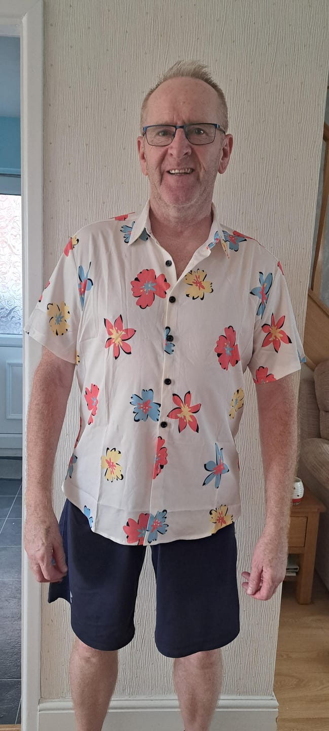 Customer photo review of Men's Summer Floral Print White Top Button Up Short Sleeve Shirt