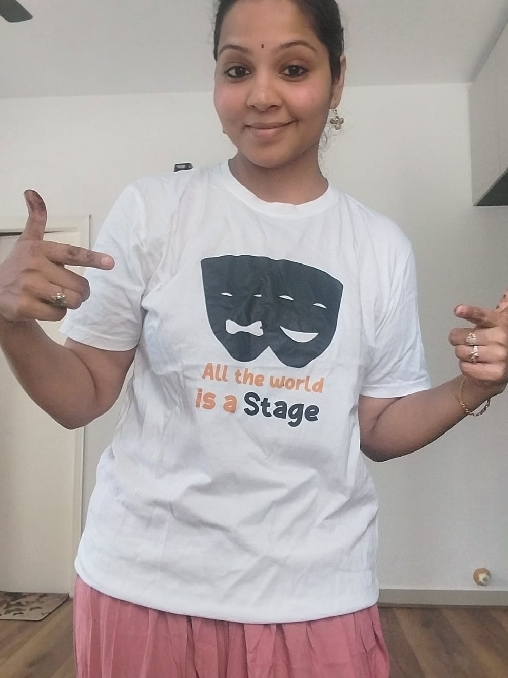 Customer photo review of All the world is a STAGE | Unisex T-shirt