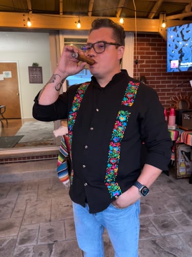 Customer photo review of Guayabera Morelia