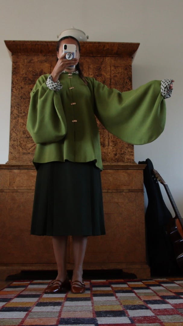 Customer photo review of Sen Lin 森林 Forest Fairy Modernized Ming Dynasty Liling Top & Easy-Wear Mamian Set