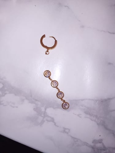 Customer photo review of Boucles d’oreilles SANA