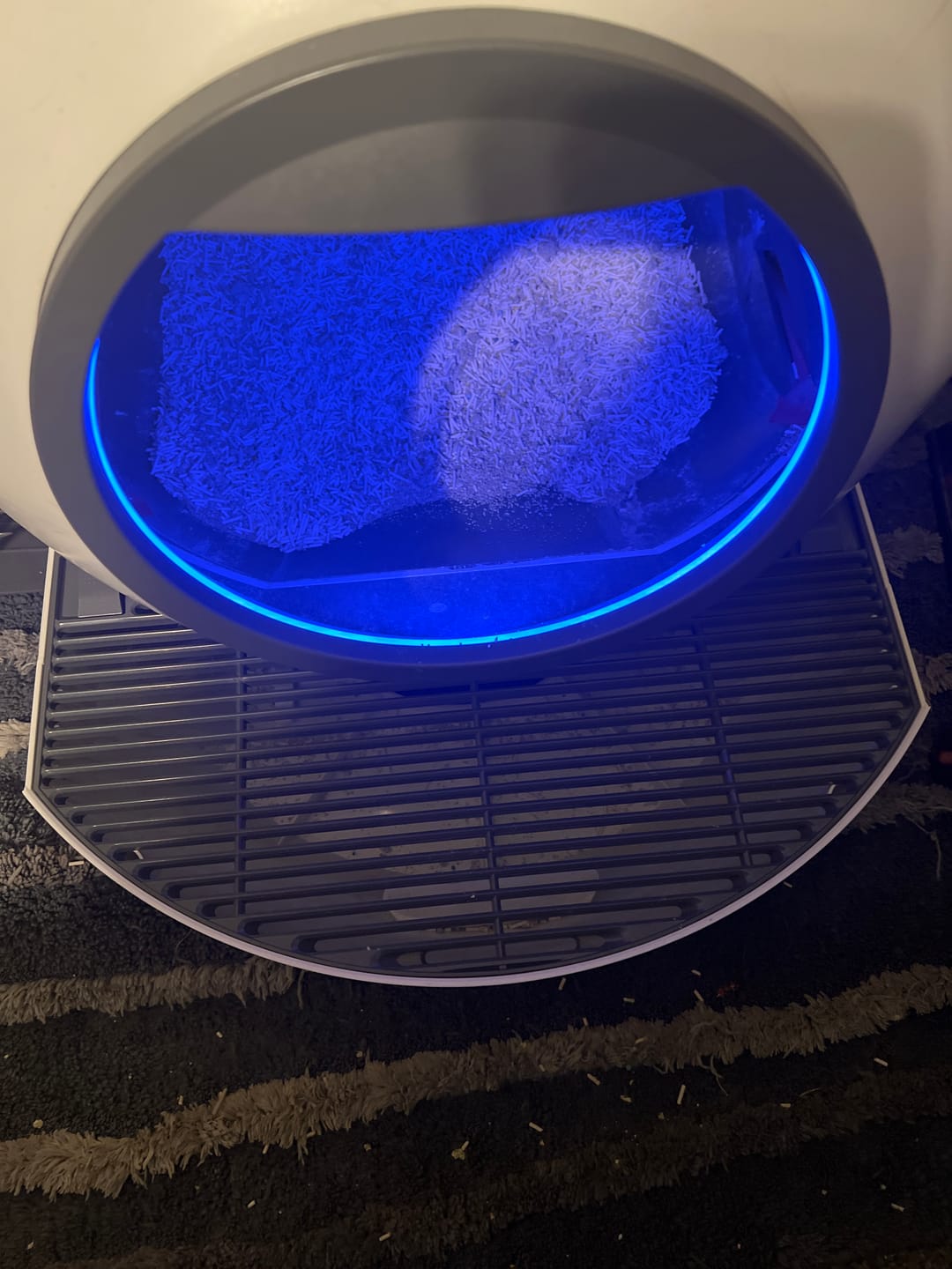 Customer photo review of Pedal grid for ELS PET Spaceship Cat Litter Box