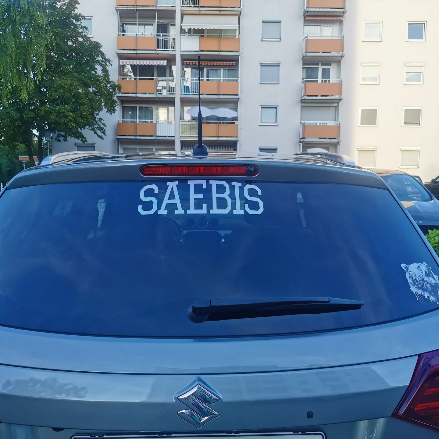Customer photo review of SAEBIS® Lifestyle Auto Folie weiß, schwarz oder Chameleon