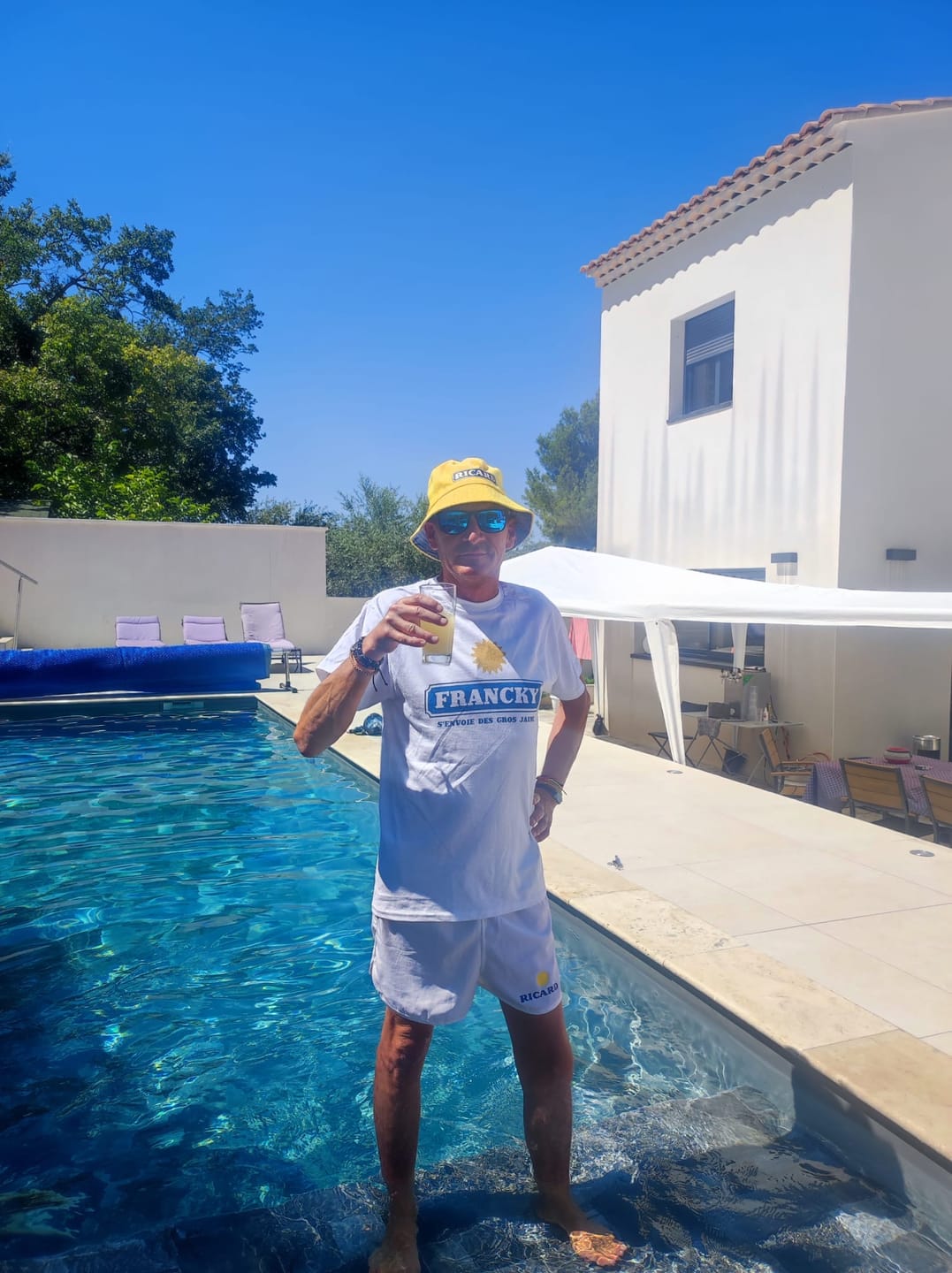 Customer photo review of Tee-Shirt Ricard Personnalisé