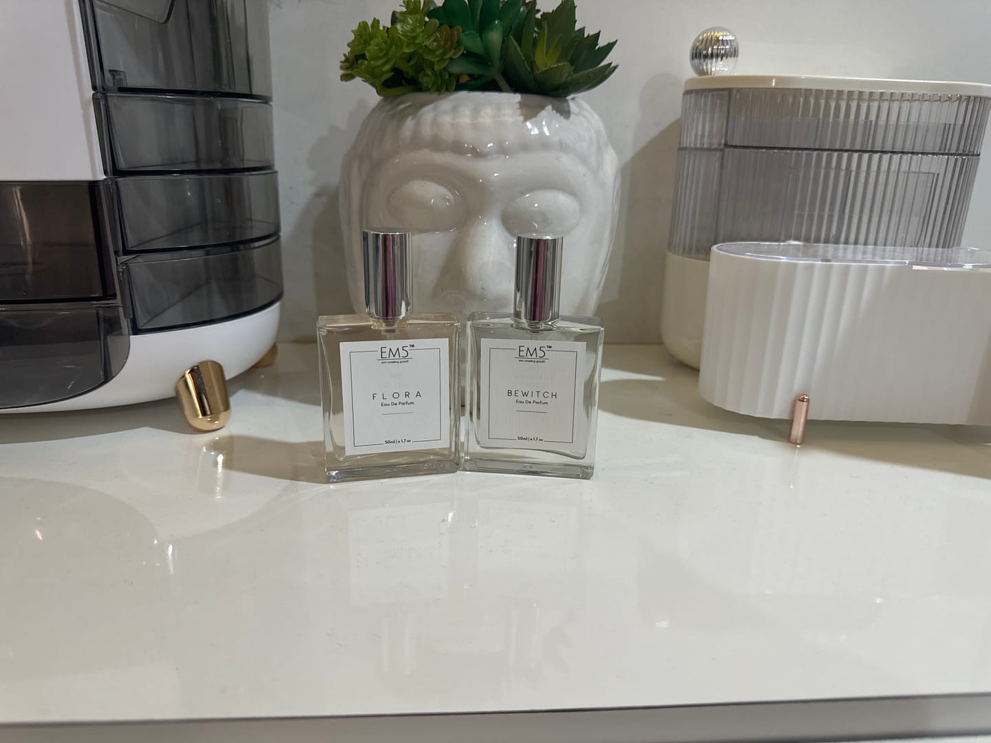Customer photo review of EM5™ Rose Des Vents Perfume for Women | Eau De Parfum Spray | Rose Fruity Fresh Spicy Fragrance Accords | Luxury Gift for Her | Sizes Available: 50 ml / 15 ml
