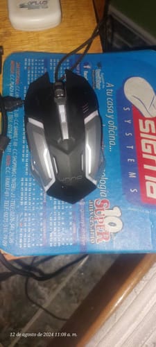 Customer photo review of Mouse Unno Tekno MS6610Bk Brave Gaming Usb Plata/Negro