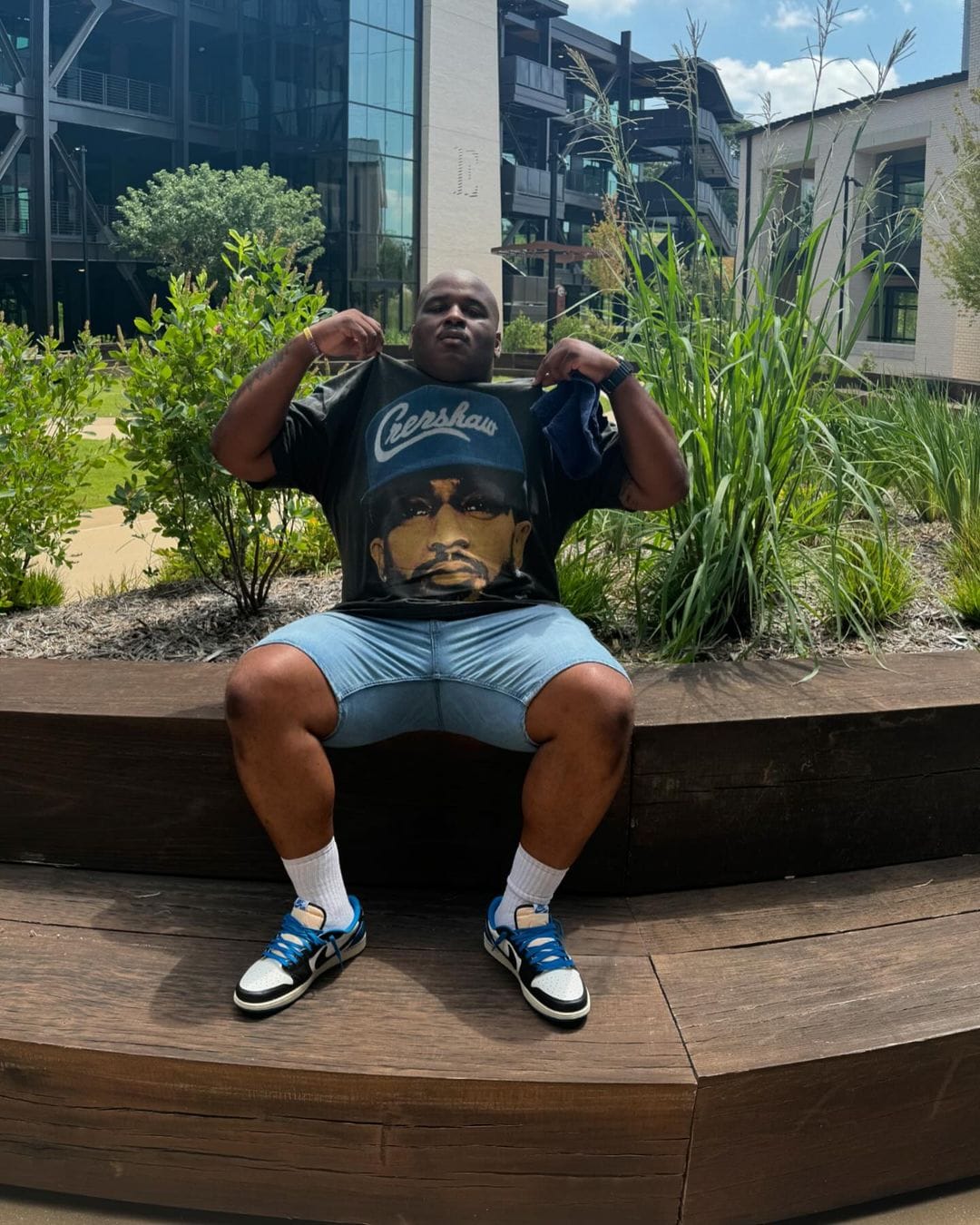 Customer photo review of 2PAC X TYSON TEE