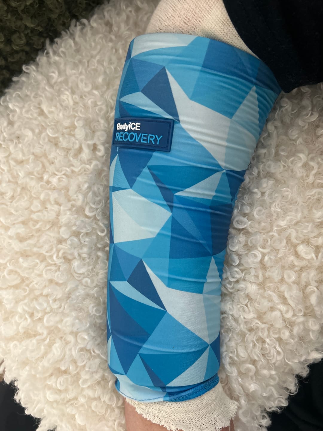 Customer photo review of Small Hot & Cold Compression Gel Sleeves
